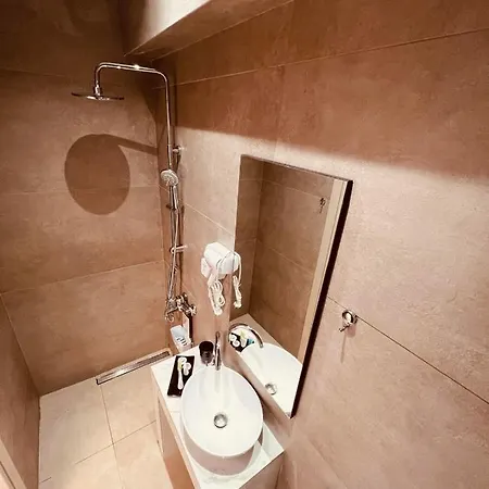 Centralviewsuites Pensiune Nea Moudania