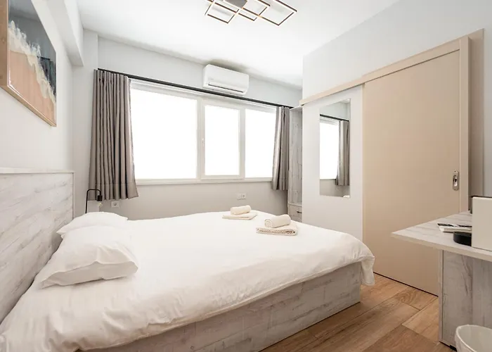 Centralviewsuites Pensión Nea Moudania